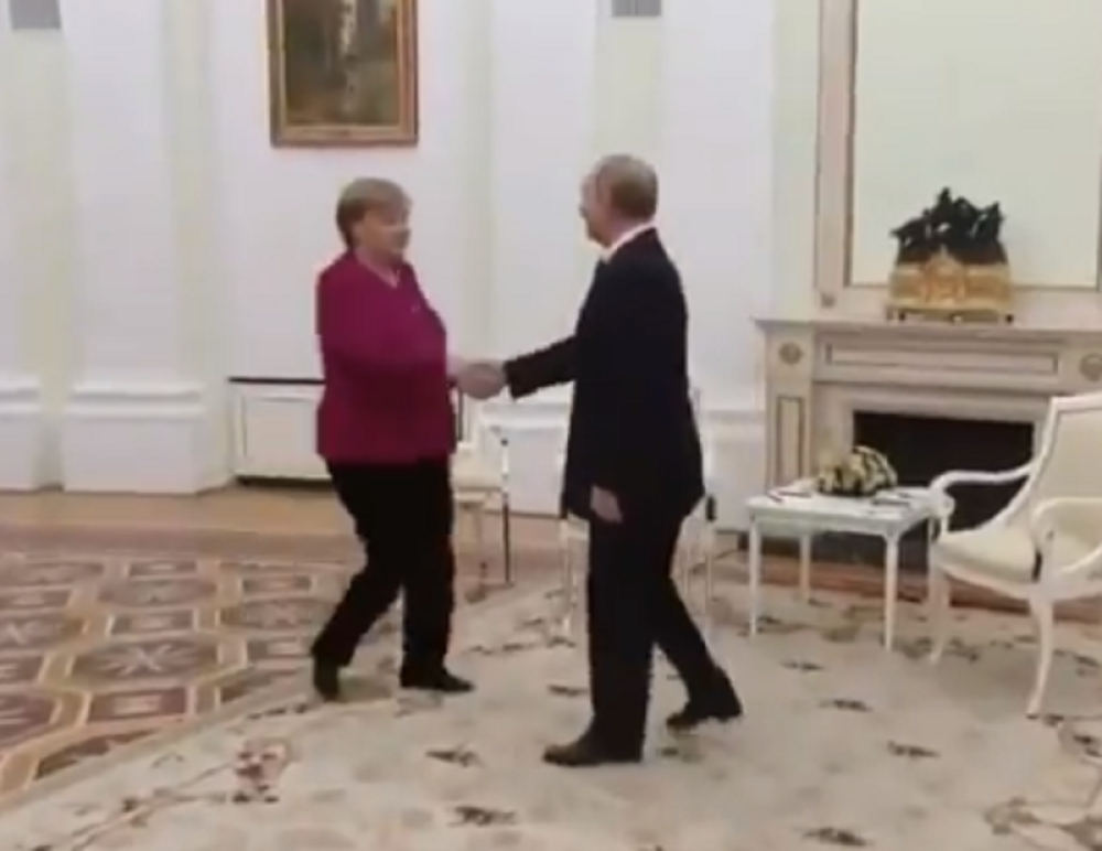 Nemački mediji bruje o njenom ponašanju u Moskvi (VIDEO)