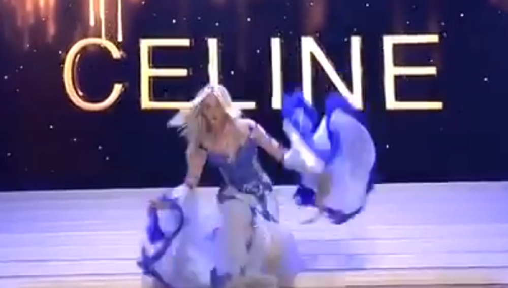 Mis na takmičenju pala i izgubila grudnjak! Ispao joj kroz rukav, pa ga druge takmičarke preskakale!