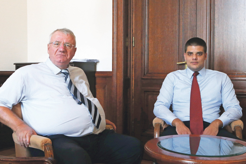 Pokrećemo ofanzivu, Rusija i Kina će nas podržati, hitno je!