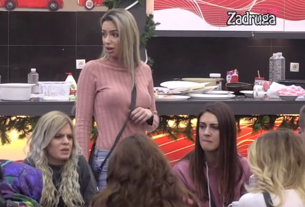 "Glupačo jedna!" Karić očitao lekciju Ivi nakon što je ostala bez ovonedeljnog budžeta!