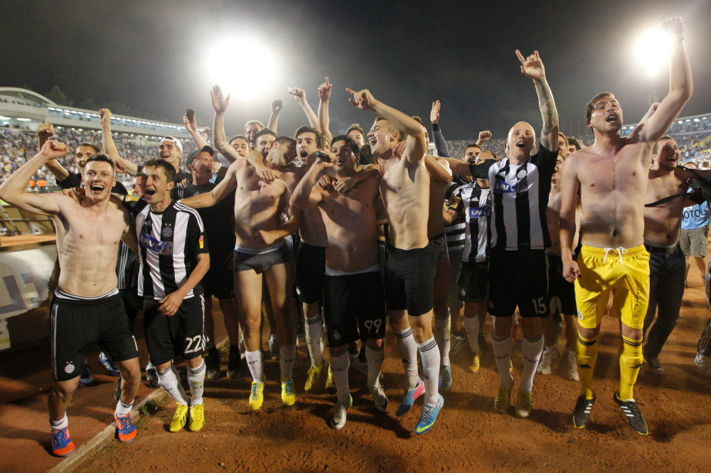 Srpski fudbaler demantuje izlazak iz samoizolacije za vreme policijskog časa