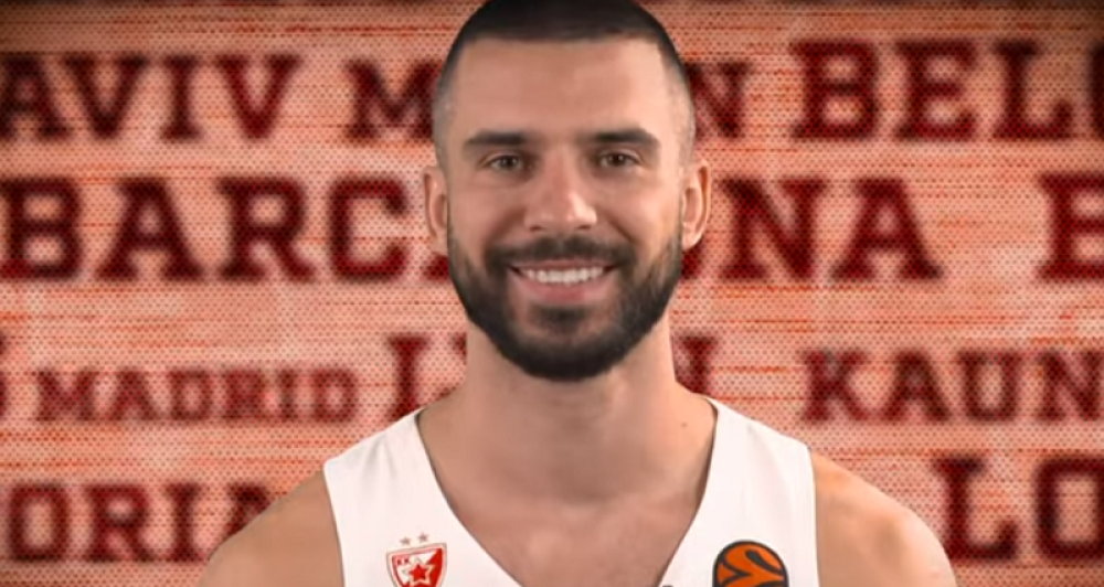 Bez silikona, bez pućenja usana, bez vrelih fotki, jedan primer čiste lepote i smernosti! "Retka zverka" (FOTO)