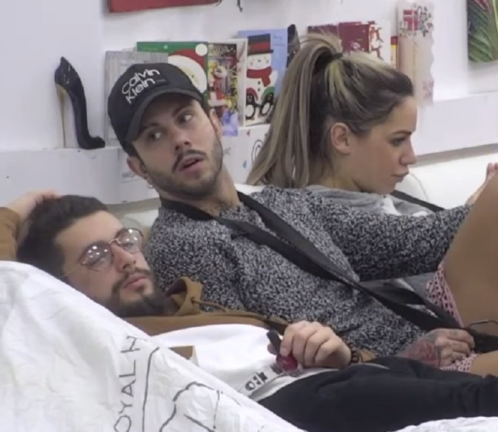 Filip Đukić šokirao milione ljudi svojom izjavom: "U sred se*sa uleteo njen ćale u sobu" (VIDEO)