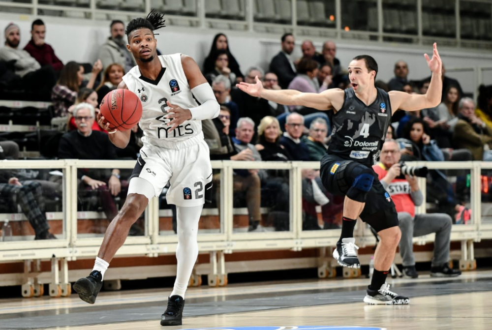 Crno-bela lavina u Alpima! Partizan samleo Trento u debiju Mekadua!