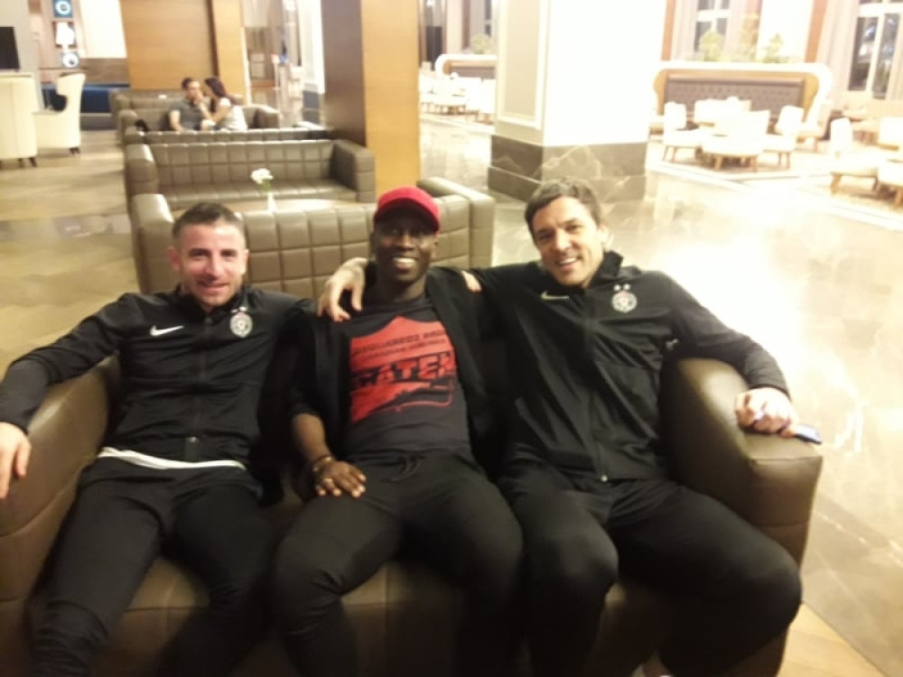 Naš novinar i Dijara priredili šou u Beleku: "Ostali ti dužni pare neke?" (VIDEO)