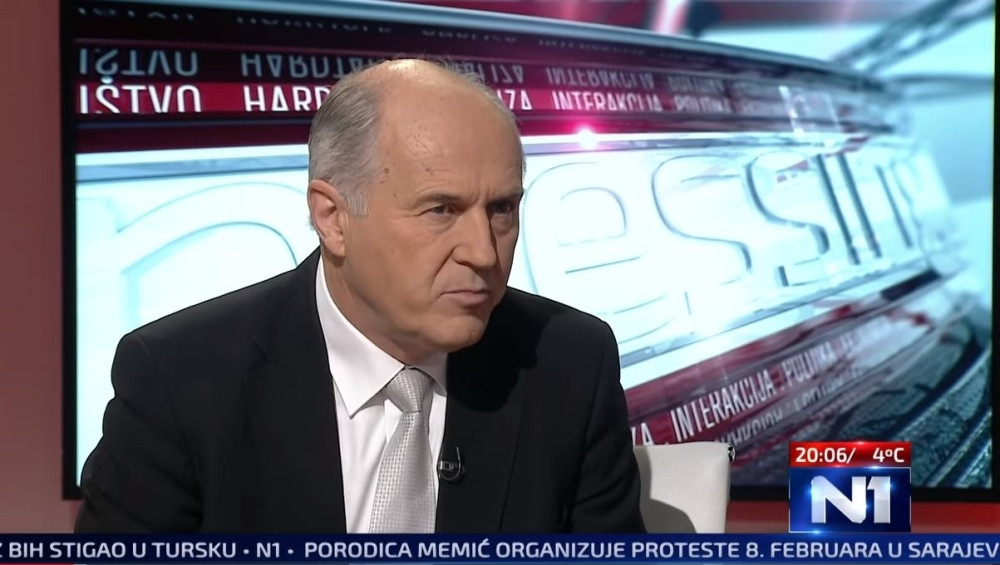 Hteo je da ukine Republiku Srpsku, a sada Srbe poredi sa nacistima! Izvređao i Dodika!