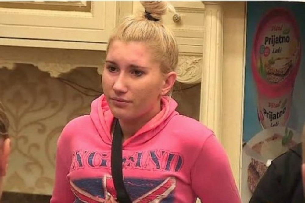 Sanja Spasovević Barbi raskrinkala Milojka Božića: "Virili ste dok je Milijana imala seks sa Žapcem! Vi ste matori pokvarenjak!