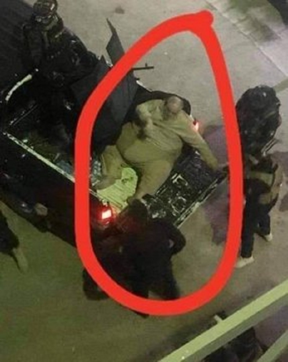 Došli su da ga uhapse, a onda su shvatili da imaju veliki problem!