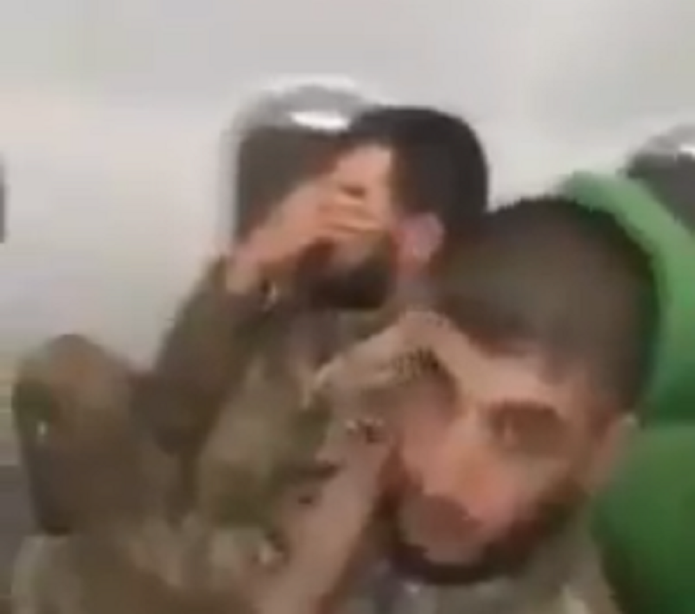 Krenulo na stotine njih, u uniformama, na nove zadatke! (VIDEO)