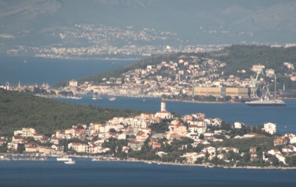 Nemački penzioner snimao golu decu na plaži, kada mu je policija otvorila kamper zatekli su scene užasa!