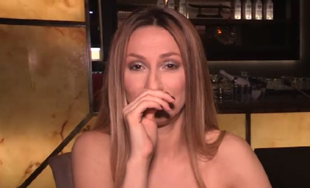 Jeziva ispovest Rade Manojlović: "Žena je pokušala da me siluje u WC-u! Mislila sam da je moj fan, brzo mi je sve postalo jasno!