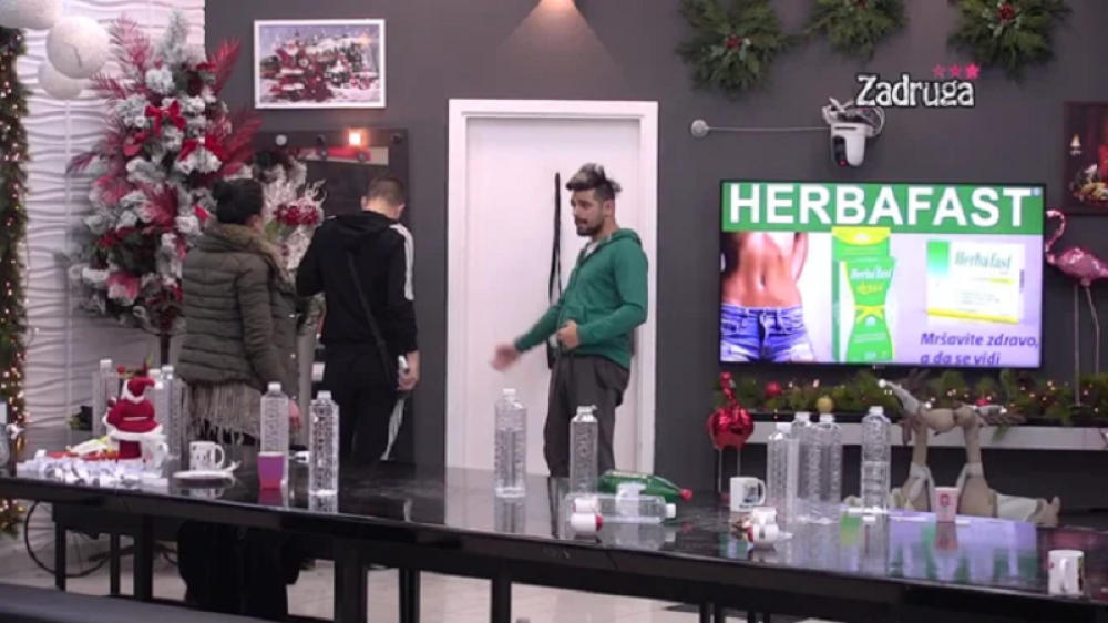 Bora Santana histerisao zbog Milice, Kemezova odmah otišla u hotel!