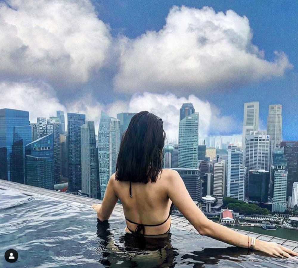 Ova lepotica nije želela da priča o razodu od Srbina iz najmoćnije porodice: Sada je gotovo neprepoznatljiva!