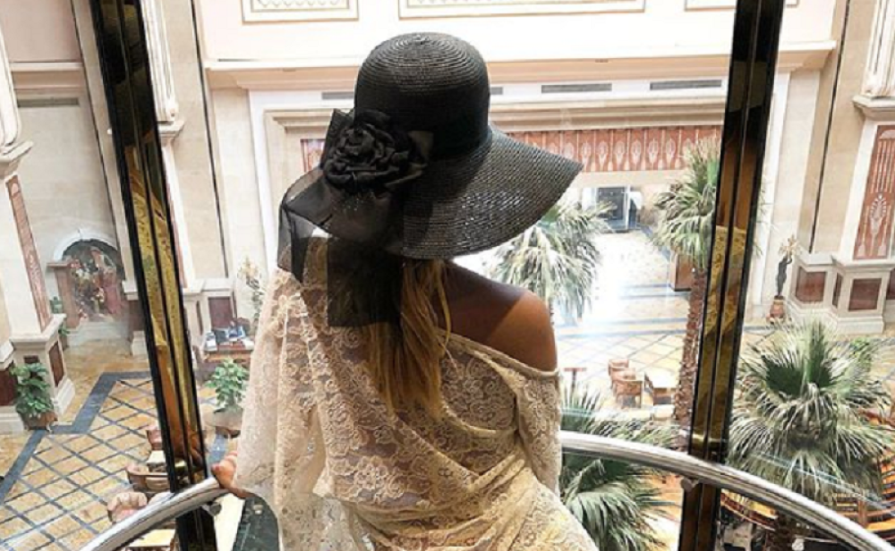 Poznata pevačica traži dom za siročiće!