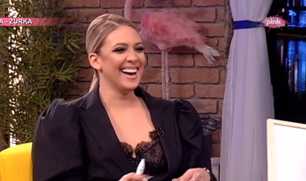 Na adresu Milice Todorović stigao neočekivani poklon! Pogađate od koga je?! (FOTO)