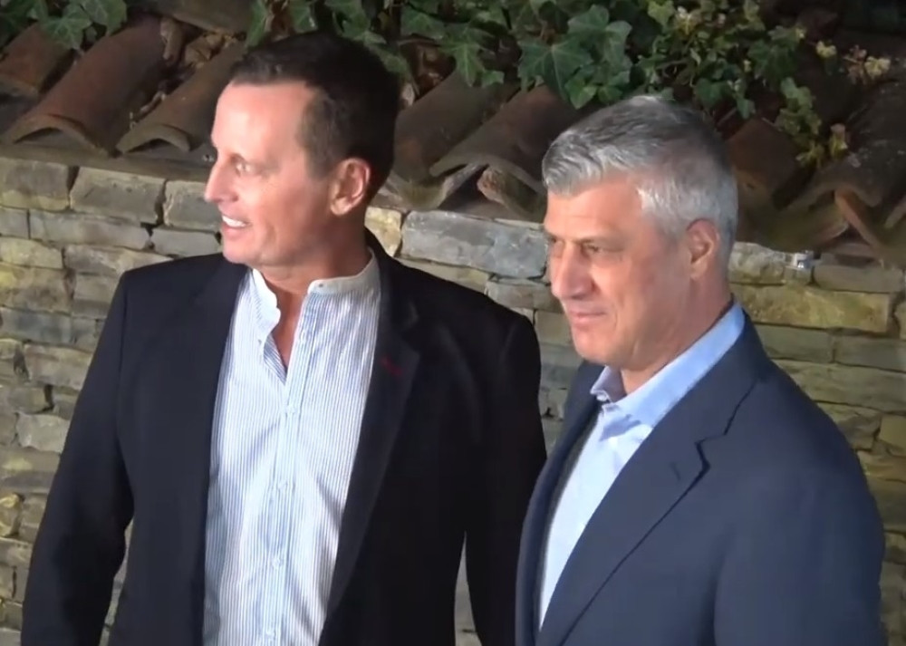 Specijalni predstavnik SAD seo sa Hašimom za sto, ali su svi gledali u ono što je obukao (VIDEO)