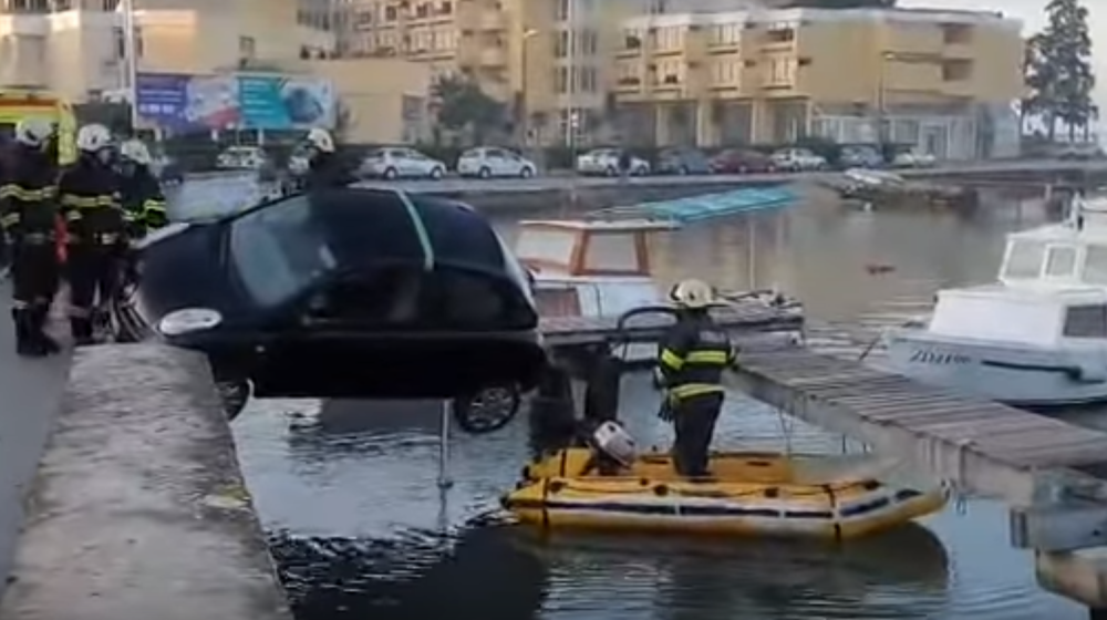 Spektakularna i filmska akcija spašavanja nesrećne žene! (VIDEO)