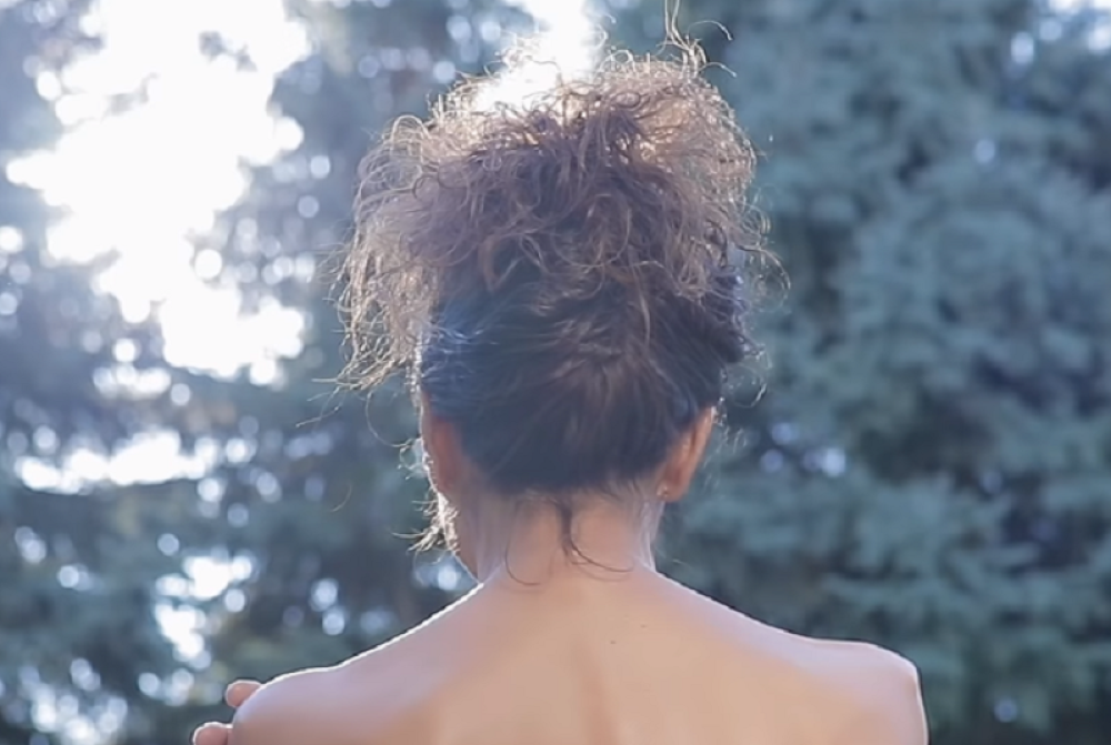 Sa 16 godina ostala bez roditelja, brak joj pukao pre godišnjice, a sada se Snežana vratila - i izgleda bolje nego ikad!