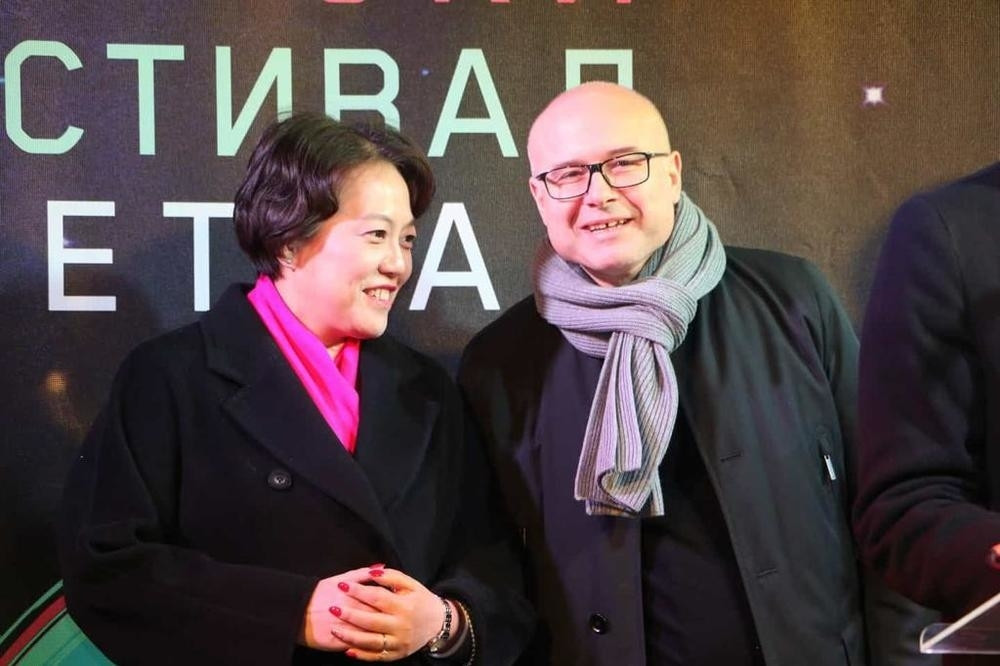 Ambasadorka Kine posetila Novi Sad povodom festivala svetla
