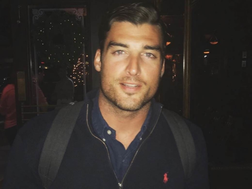 Preminuo učesnik rijalitija (30): Niko nije znao da se drogira, devojka ga pronašla bez svesti