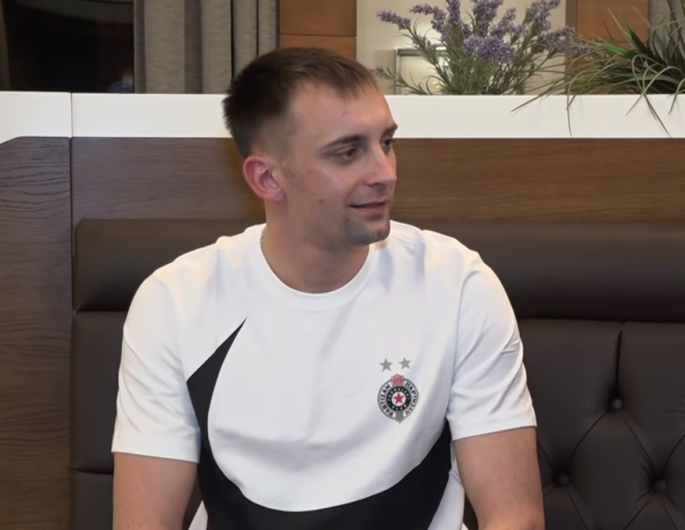 Fudbaler Partizana pokazao skriveni talenat (VIDEO)