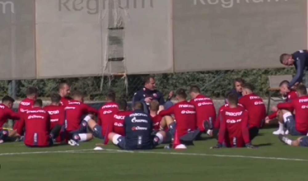 Evo ko izlazi na teren na Dekijevom debiju - neka imena će vas šokirati