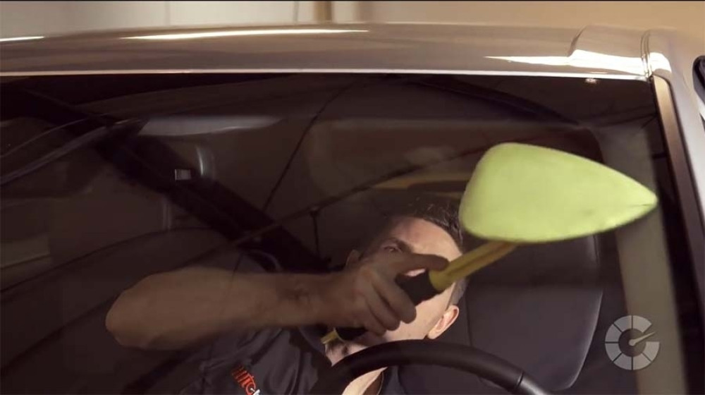 Lišće na šoferki kola vas može koštati puno novca, očistite ga pre nego što olakšate novčanik