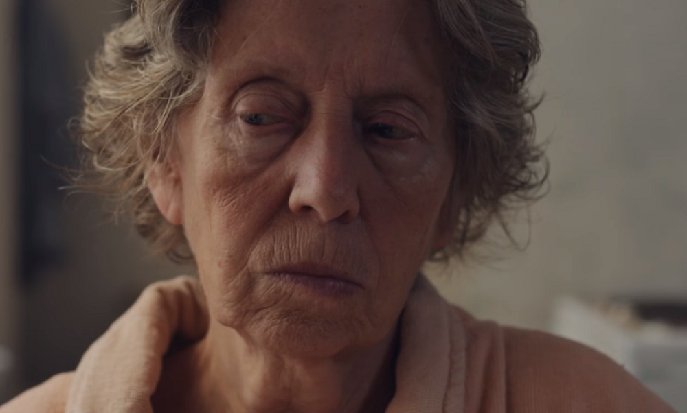 Eva Ras se potresnim rečima oprostila od glumca, pa objasnila zašto nikada ne nosi masku! (VIDEO)