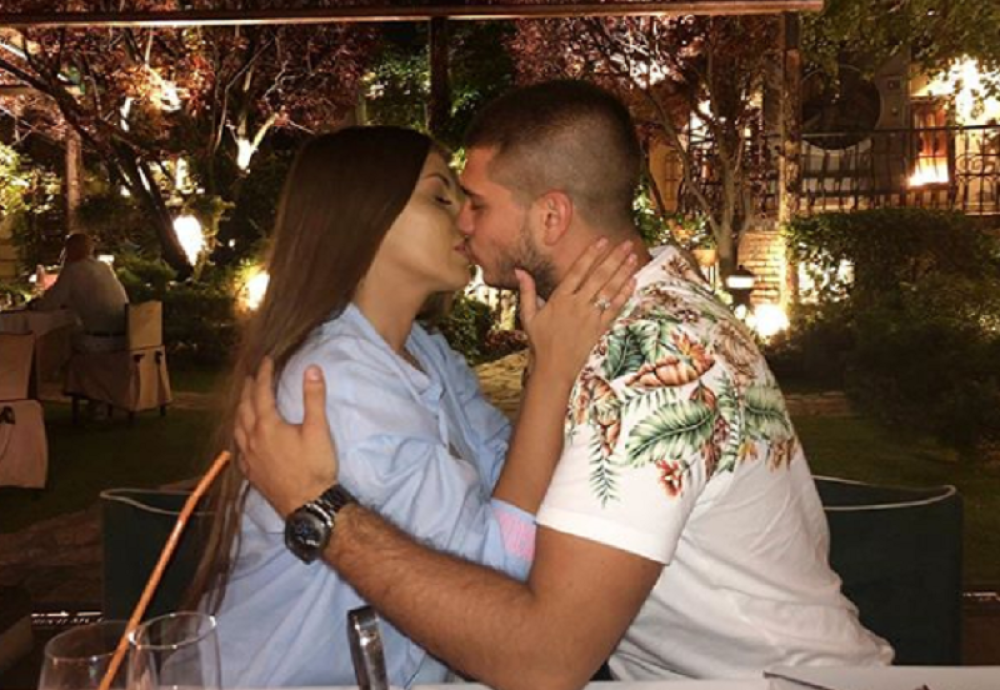 Dalila i Dejan proslavili tri godine braka na njihov način (FOTO)