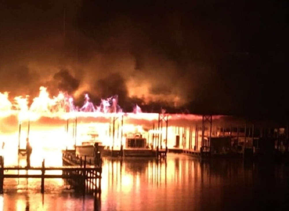 Poginulo 13 dece, među kojima ima i beba!