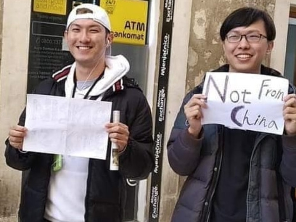 "Nismo iz Kine" je natpis koji su oni morali da nose kako ih Hrvati ne bi isprebijali! (FOTO)