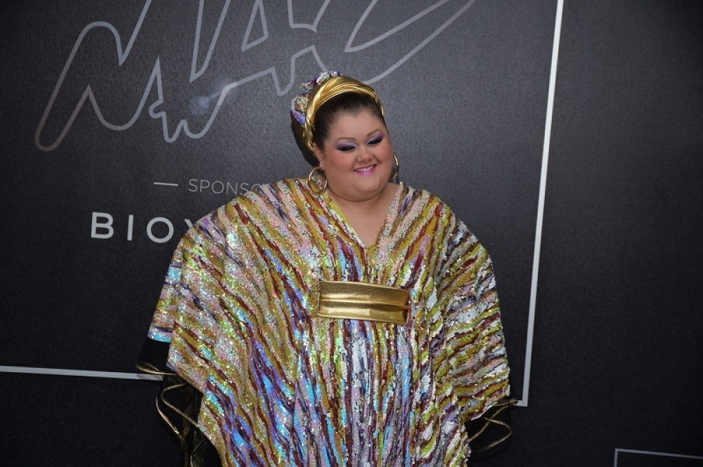 Uvek se polemiše o njenoj kilaži a sada se Bojana Stamenov skinula u kupaći (VIDEO)