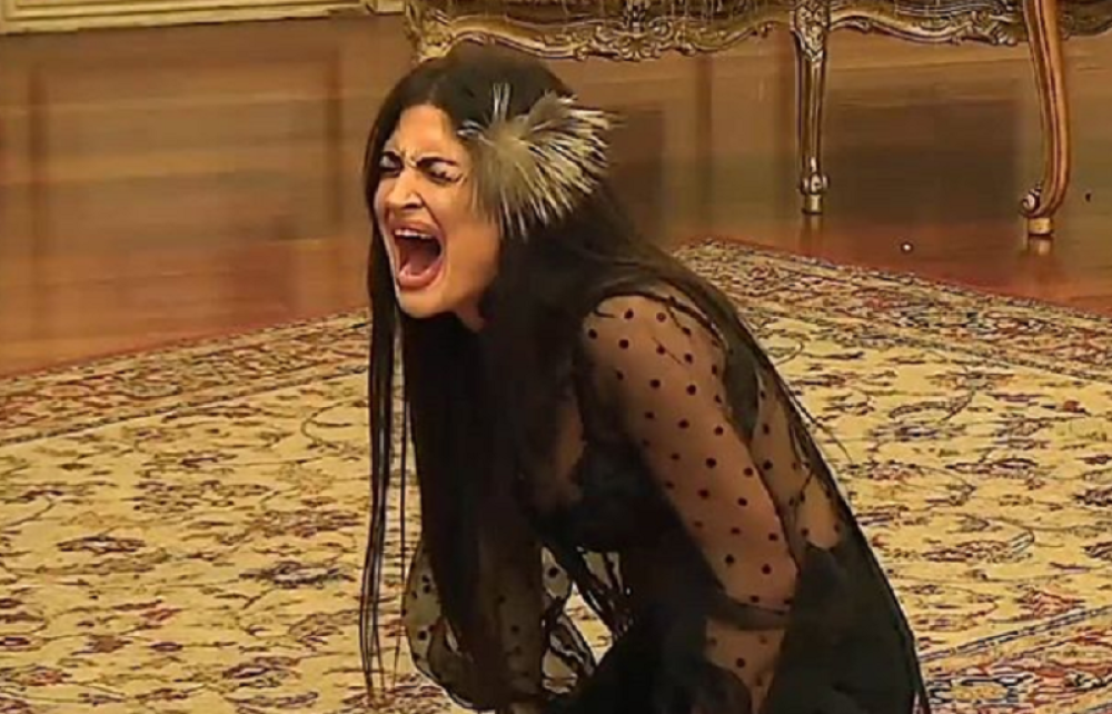 Jelena Ilić poludela, napala Marinkovića: Hoću da budem Beograđanka, kako da nosim cipele od samo 9.000 dinara?!"