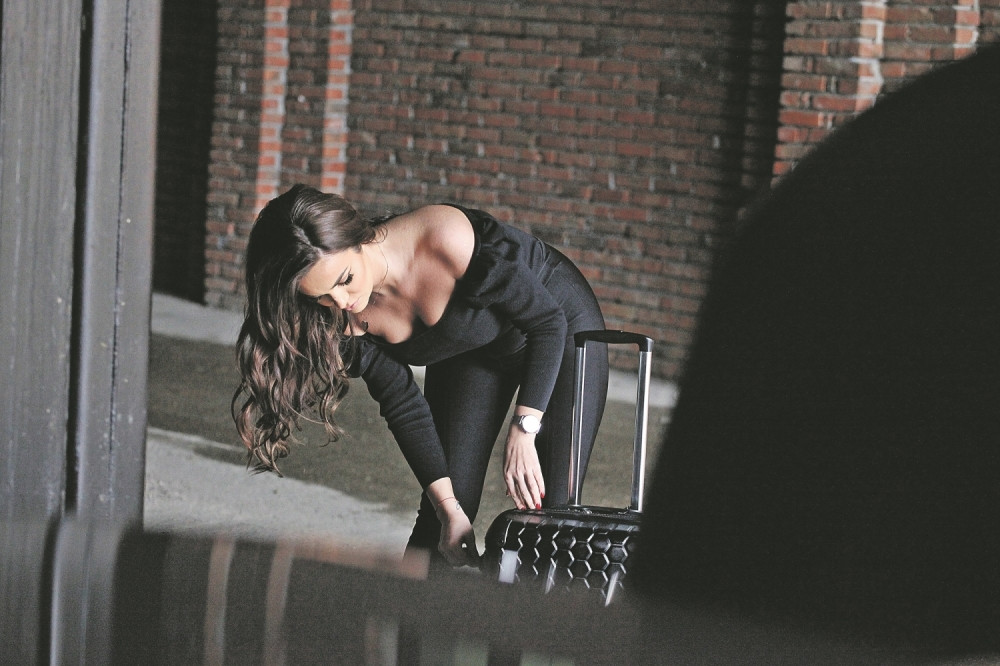 Dve bombetine spremaju ludilo mozga, a evo i šta ih je odalo! (FOTO/VIDEO)