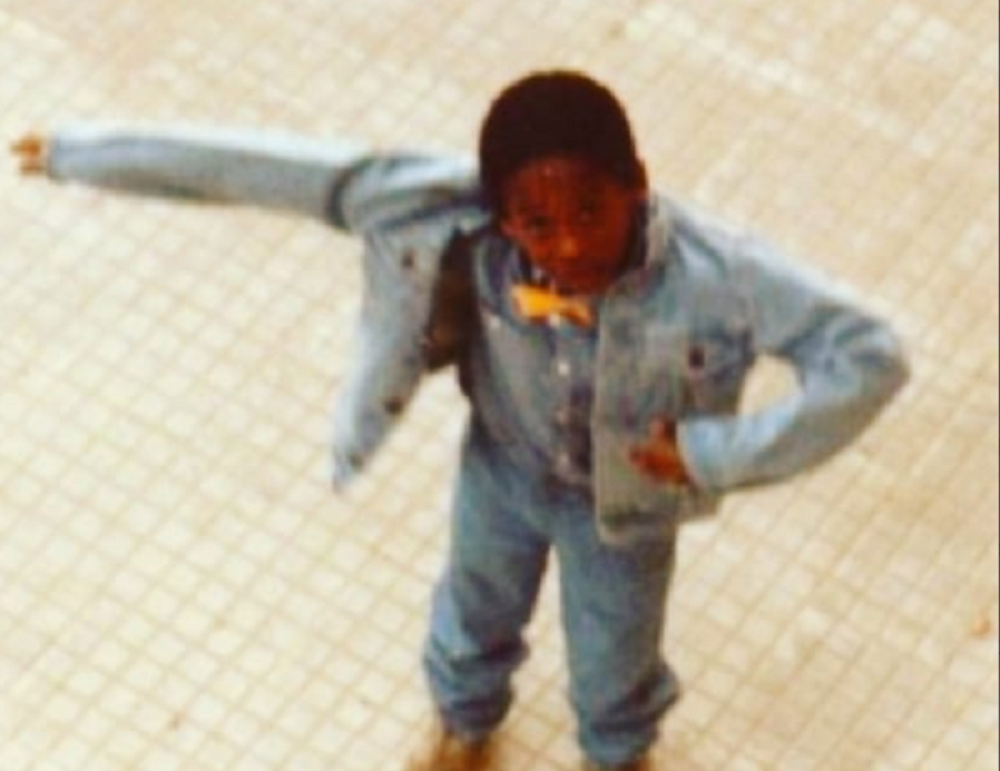 Posle trga u Ređo Emiliji, još jedno mesto se odužilo legendi koja je u njemu provela detinjstvo