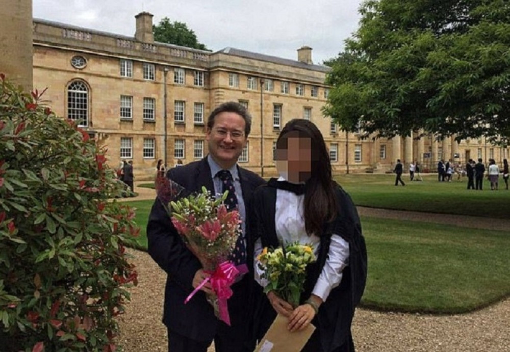 Ugledni profesori seksualno uzemiravali učenice (FOTO)