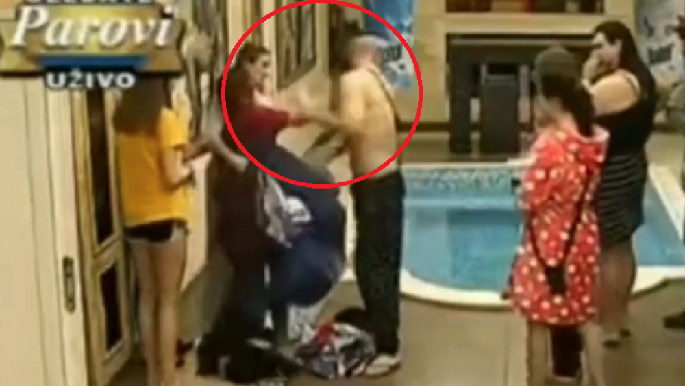 Žestoko šamaranje u vili Parova: Puklo kao bomba (VIDEO)