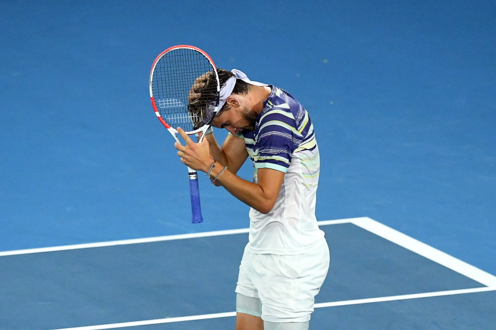 Dominik Tim se propisno izblamirao u rodnoj Austriji, ceo svet mu se smeje