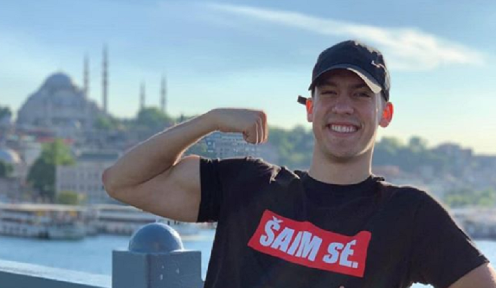 Baka Prase digao ceo Dubai na noge: Jutruber se bahati za sve pare, pokazao kako se provodi! (FOTO)