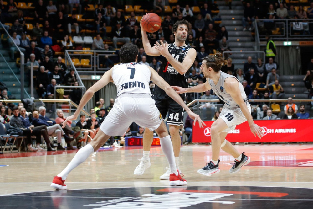 Teodosić vodio Virtus do pobede, Huventud ponovo siguran (VIDEO)