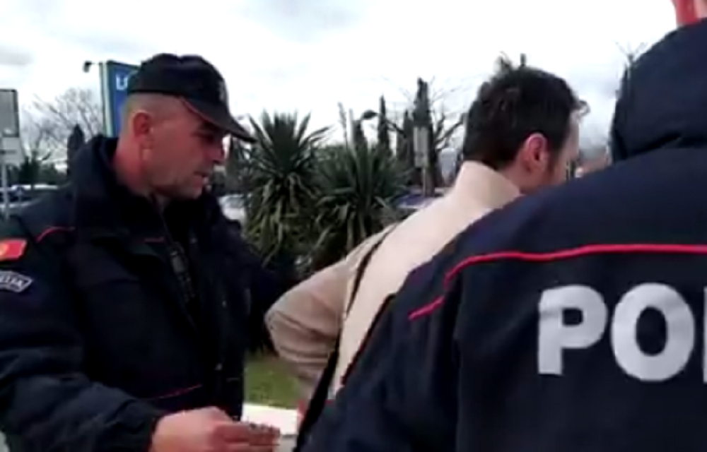 Marka Milačića priveli po izlasku iz aviona