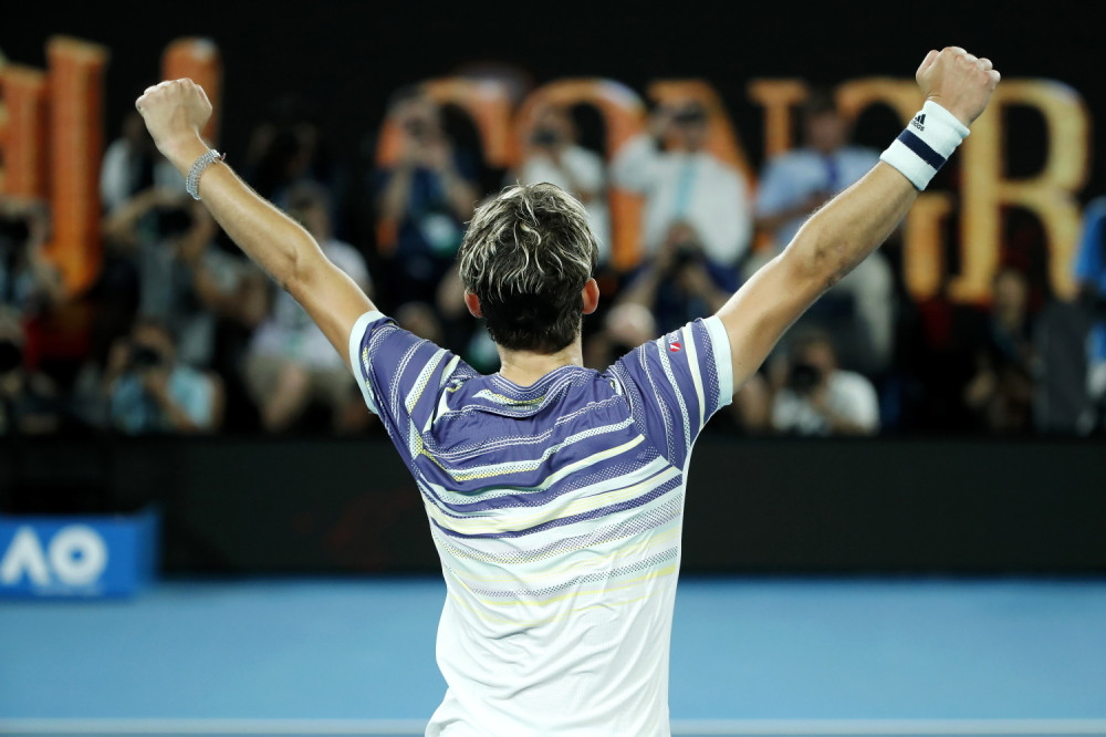 Dominik Tim se poklonio Đokoviću pred njihov meč u finalu Australijan opena! (VIDEO)