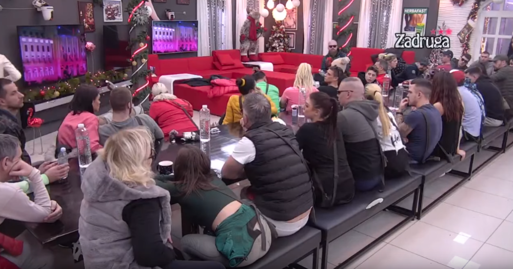 Zadrugarku prevarena supruga odvalila od batina?! "Doživim orgazam kad prevari ženu sa mnom!"