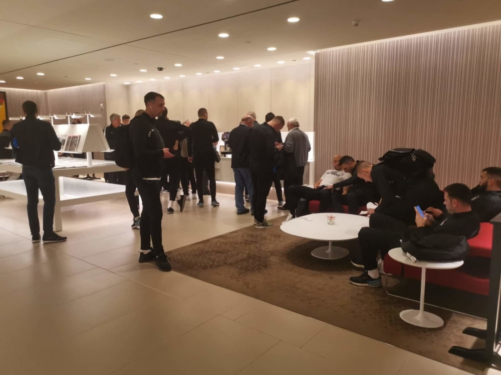 Crno-beli stigli u Katar!