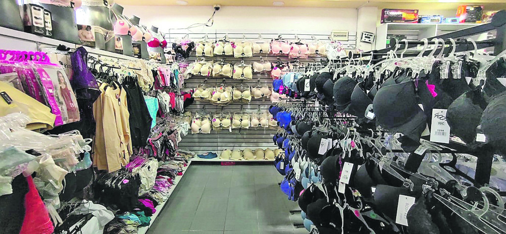 Ne pereš guzu, pa ti krive kineske gaće