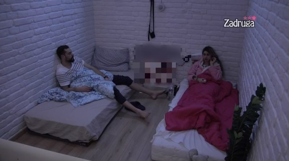 Iva otkrila Nikši kako je upoznala Šarića, gde je zaradila 2.000 evra: On sluša i ne veruje!