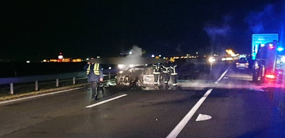 Povređeno je više osoba, automobili smrskani