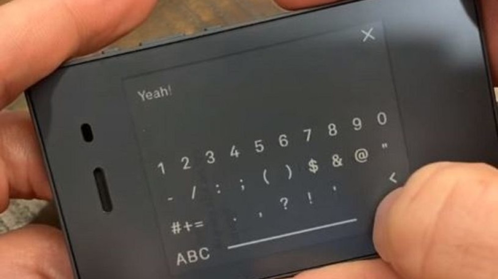 Učenicima u ovoj zemlji će biti zabranjeno nošenje mobilnog telefona u školu!