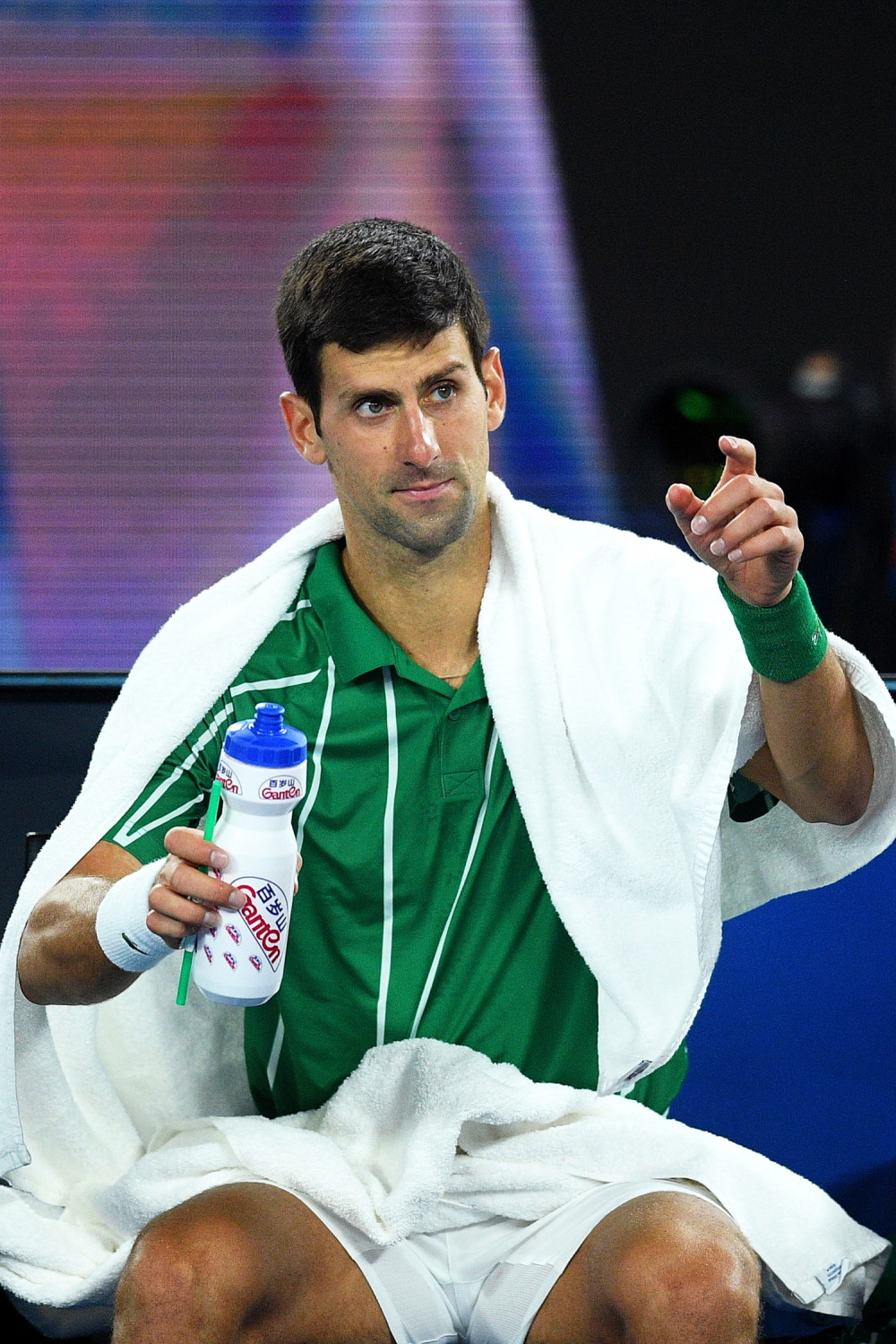 Britanski list detaljno objasnio zašto je Švajcarac omiljeniji od Srbina