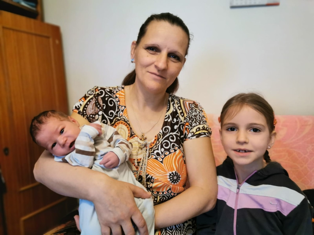 Rada se porodila u taksiju: Osetila sam da je pukao vodenjak, znala sam da neću izdržati